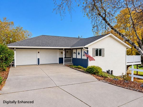 303 Hillcrest Drive, Decorah, IA 52101