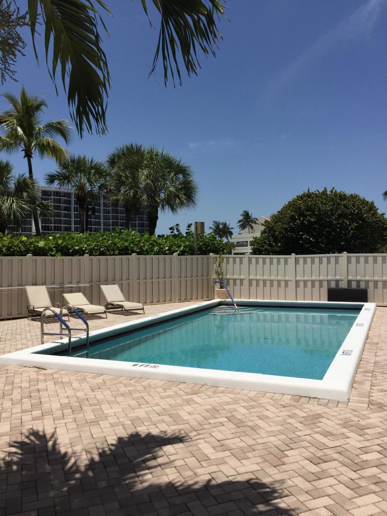 4746 S Ocean Boulevard, Unit 3, Highland Beach, FL 33487 Photo