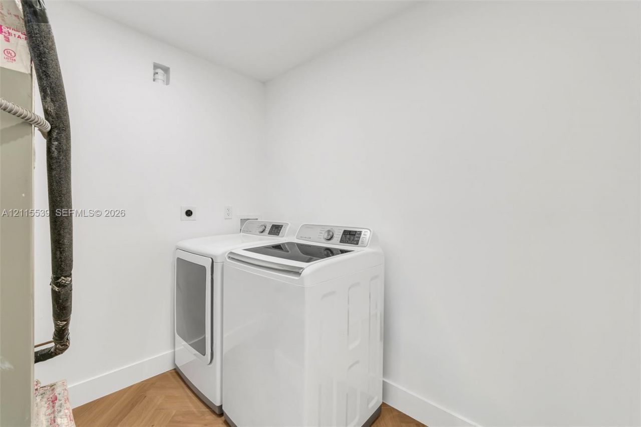 381 SE 6th Ter , Pompano Beach, FL 33060 Photo
