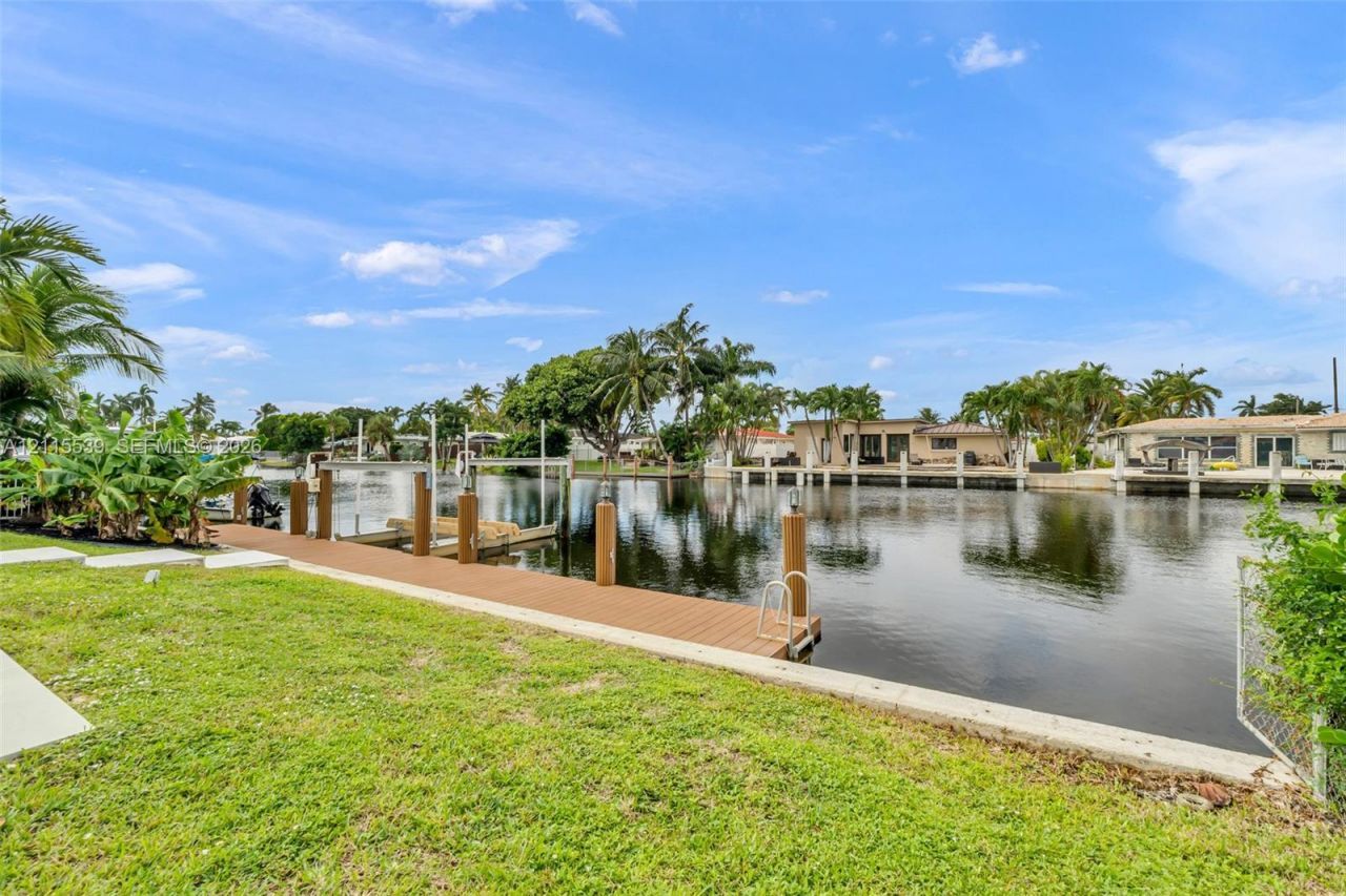 381 SE 6th Ter , Pompano Beach, FL 33060 Photo