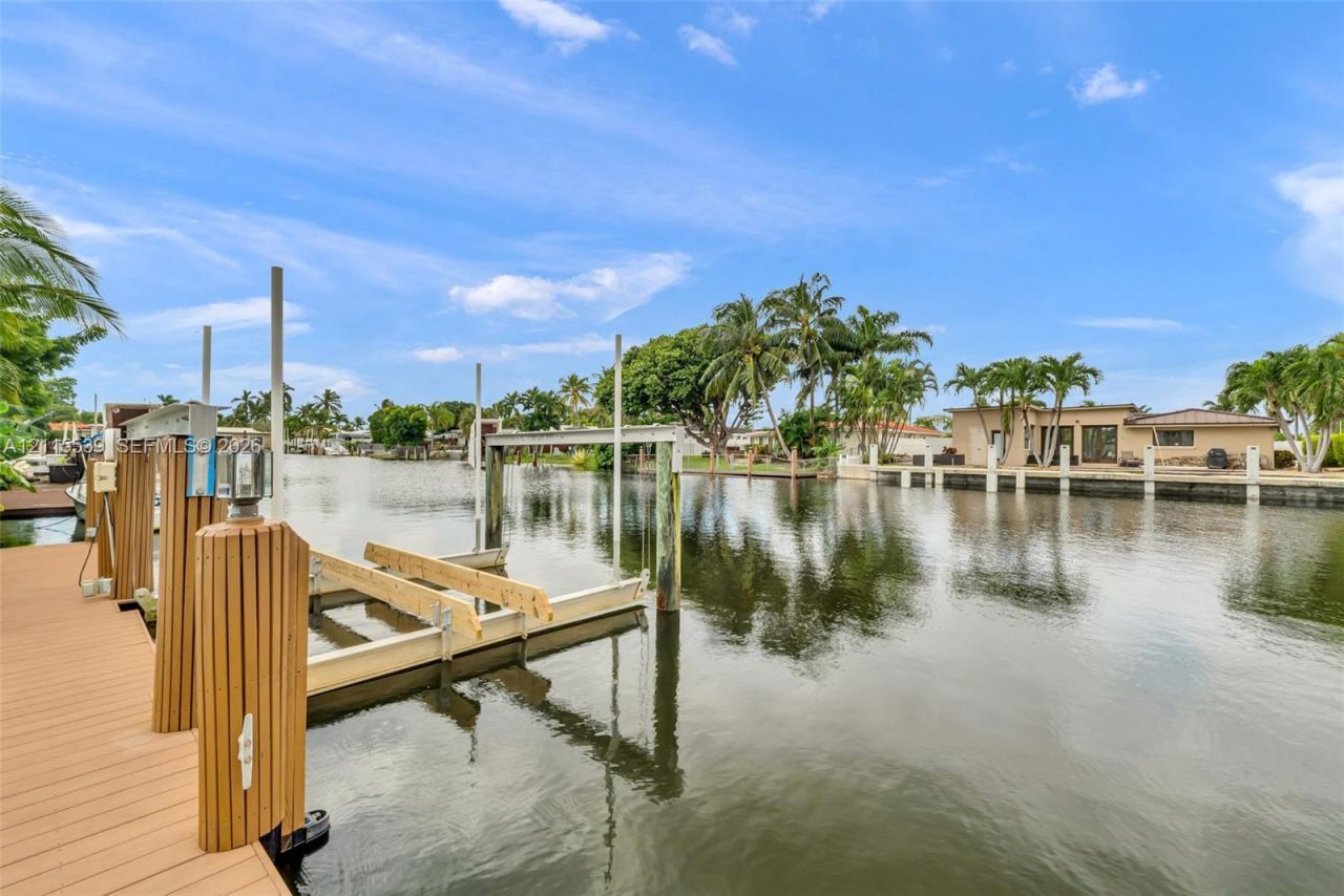 381 SE 6th Ter , Pompano Beach, FL 33060 Photo