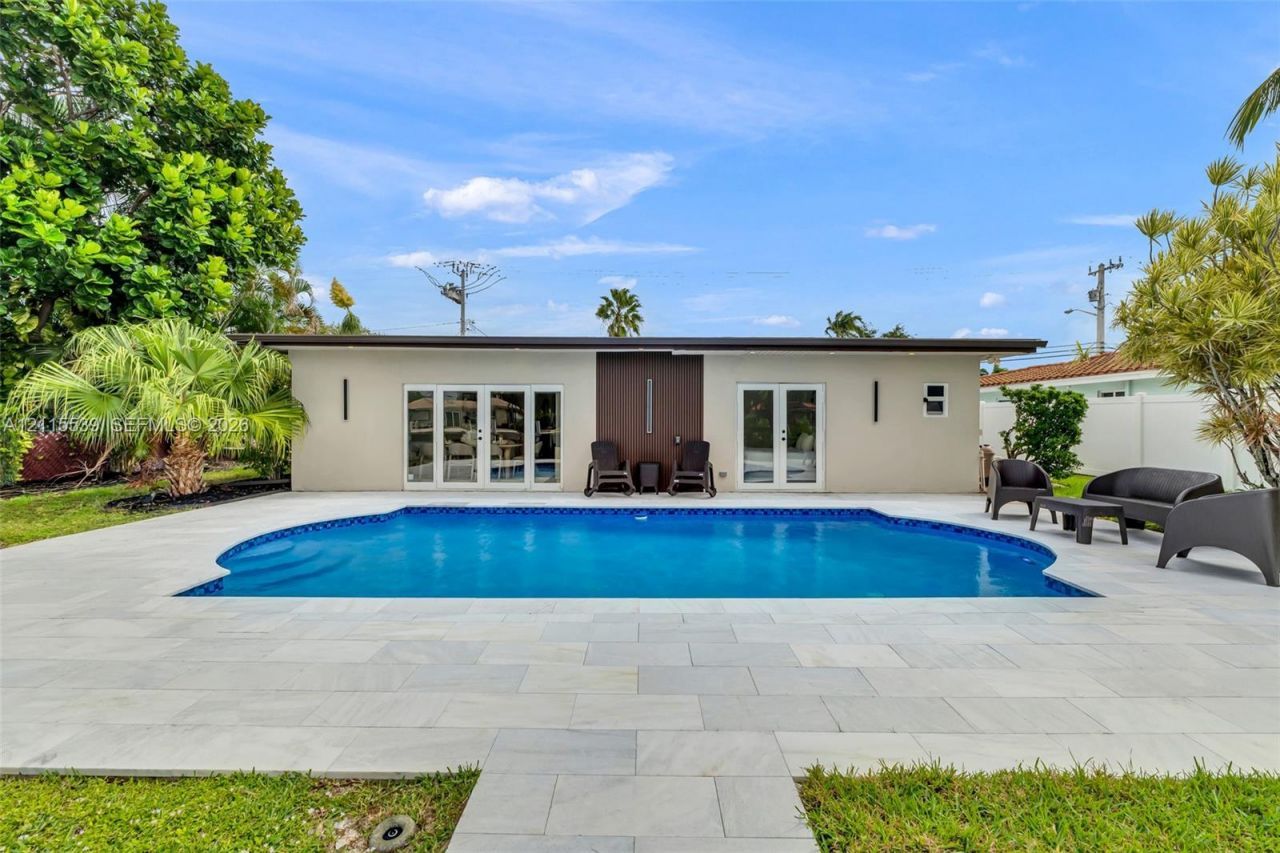 381 SE 6th Ter , Pompano Beach, FL 33060 Photo