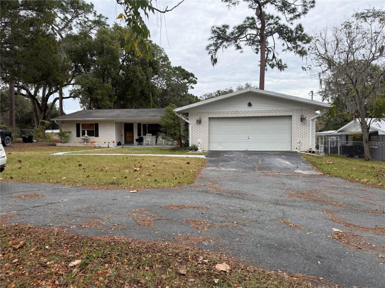 10297 SE Sunset Harbor Road, Summerfield, FL 34491 Main Photo