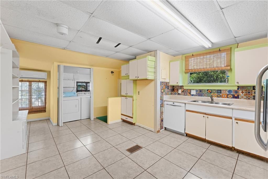 364 Arlington Ave , Fort Myers, FL 33905 Photo