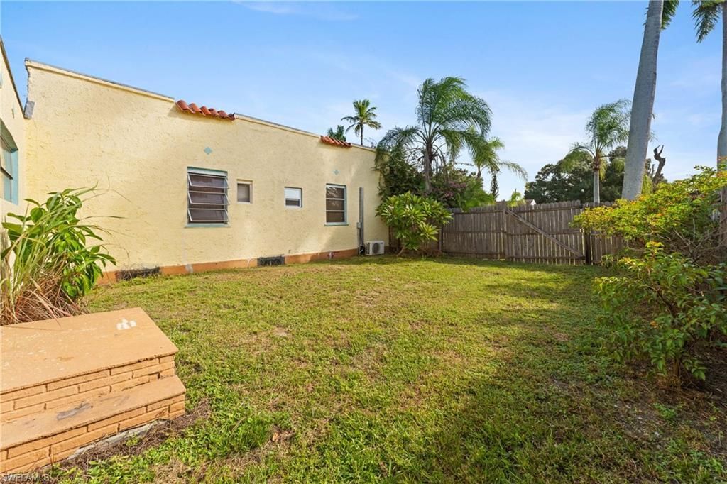 364 Arlington Ave , Fort Myers, FL 33905 Photo