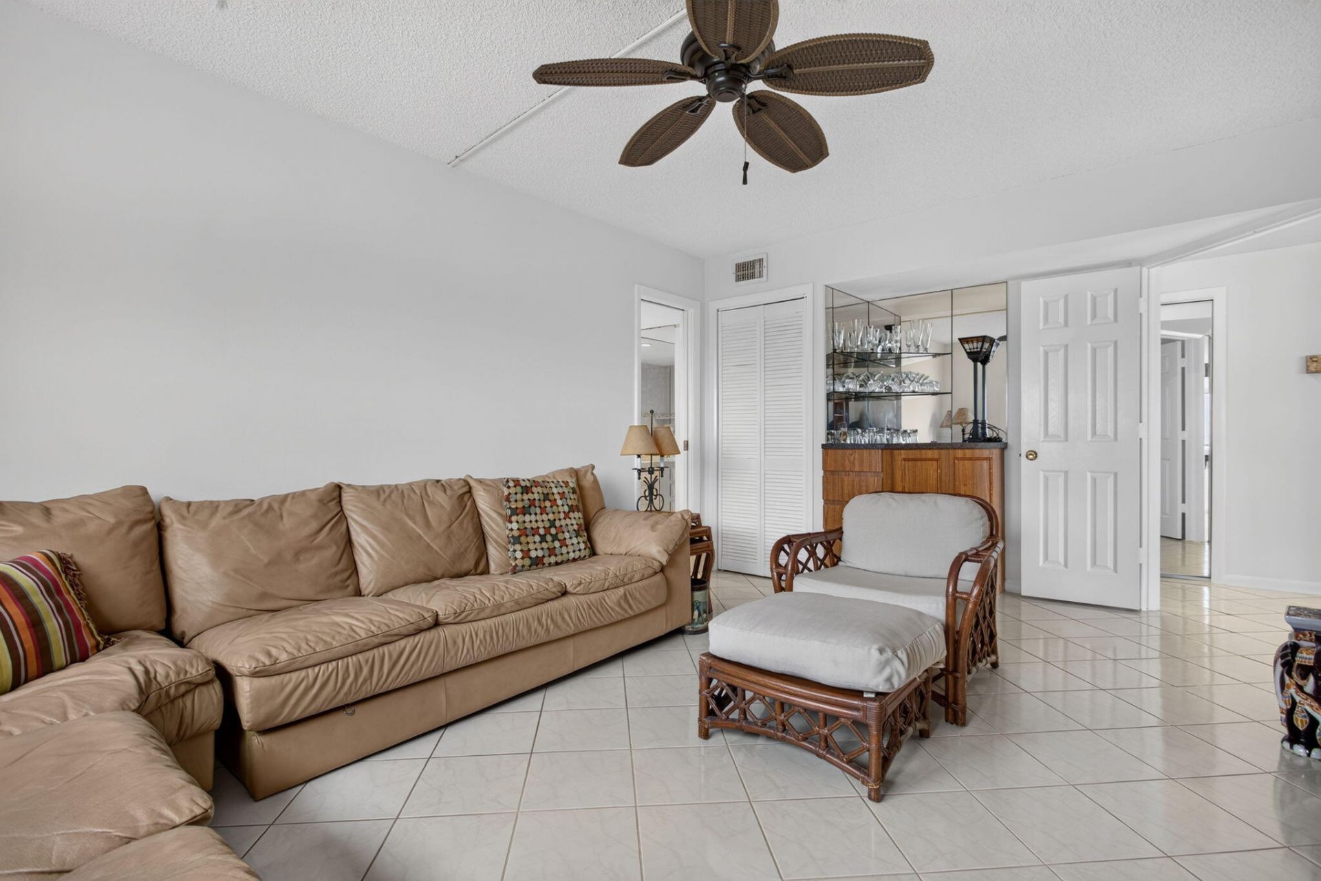 1050 Hillsboro Mile, Unit 702W, Hillsboro Beach, FL 33062 Photo