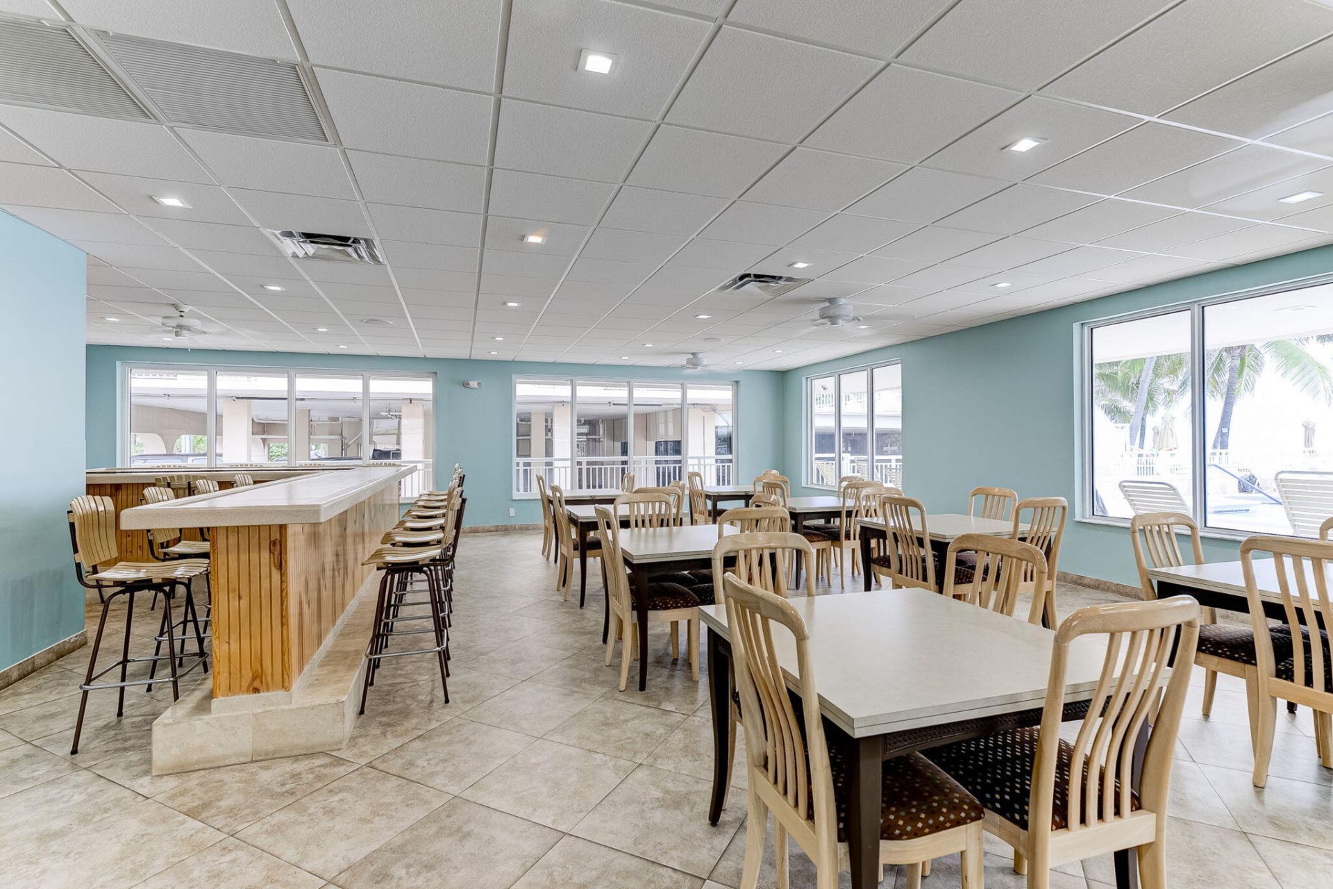 1050 Hillsboro Mile, Unit 702W, Hillsboro Beach, FL 33062 Photo