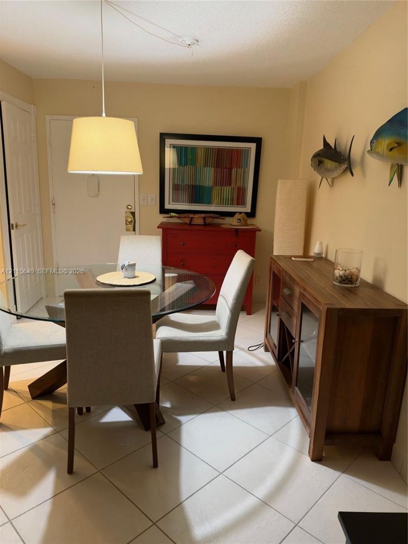 1913 S Ocean Dr , Unit 426, Hallandale Beach, FL 33009 Photo
