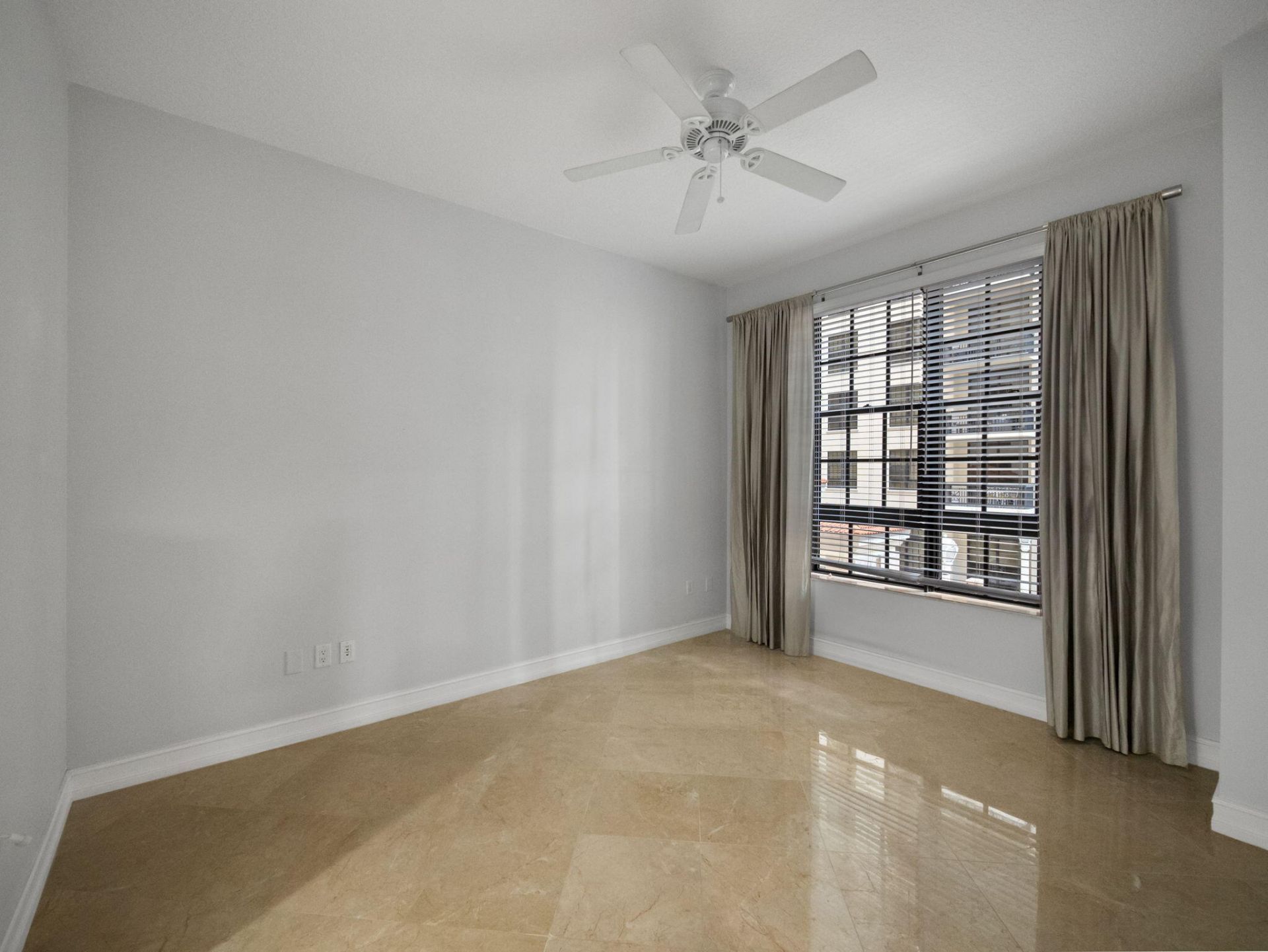 701 S Olive Avenue, Unit 605, West Palm Beach, FL 33401 Photo