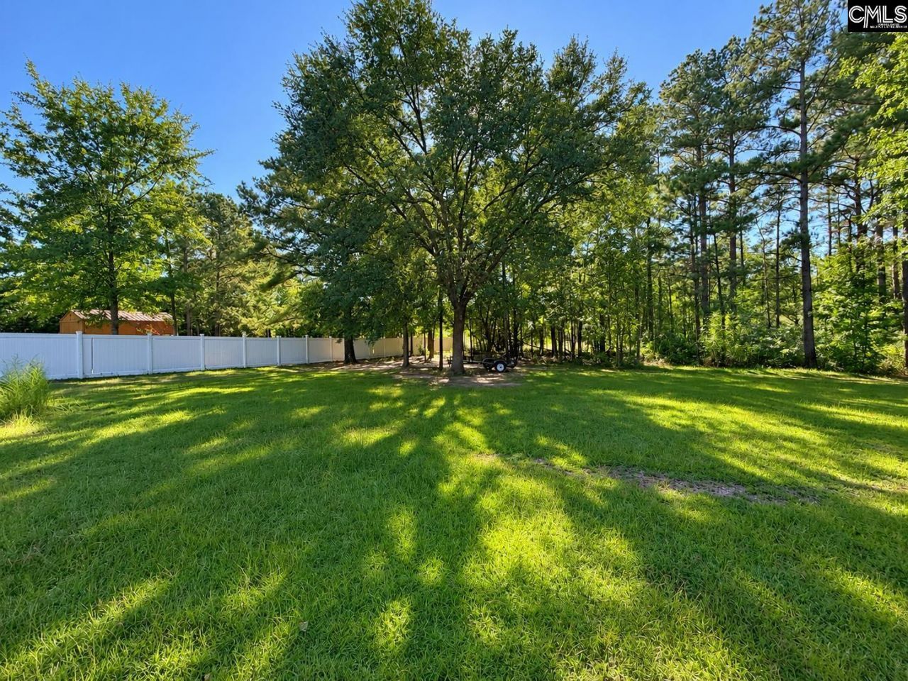 353 Johnsons Pond Road  Photo 6