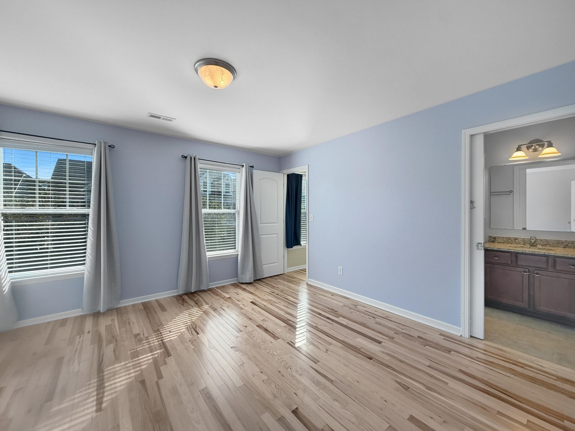 422 Forsythia Avenue Photo 18