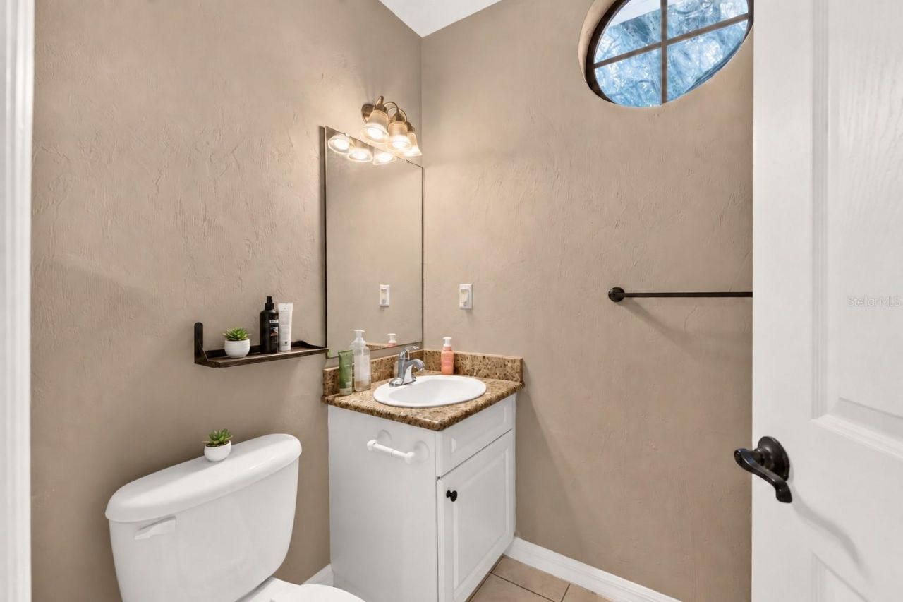 1418 NW 3rd Avenue , Unit 306, Gainesville, FL 32603 Photo