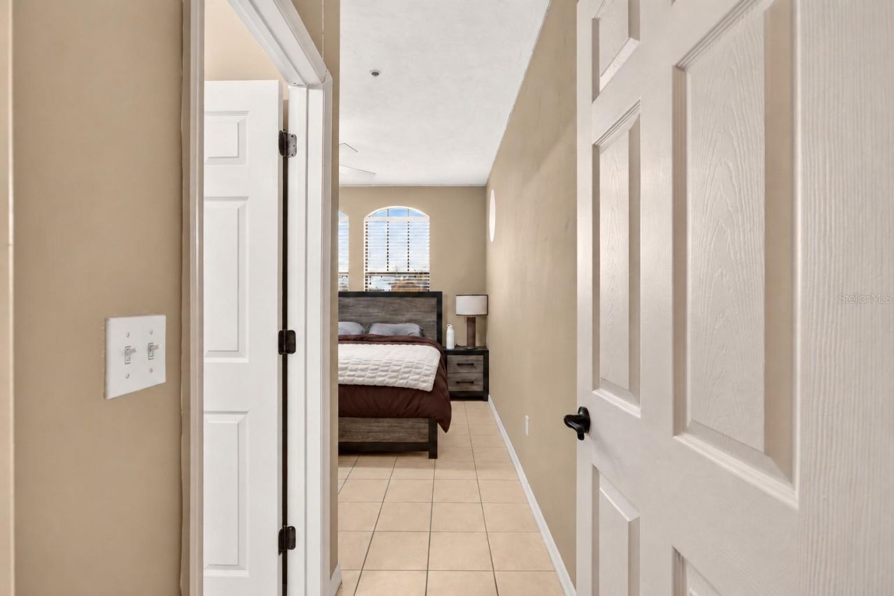1418 NW 3rd Avenue , Unit 306, Gainesville, FL 32603 Photo