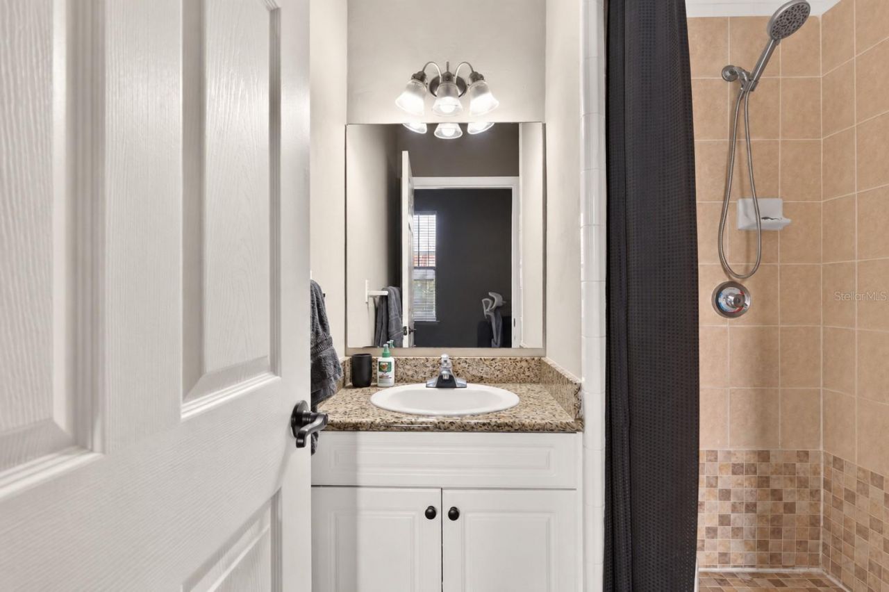 1418 NW 3rd Avenue , Unit 306, Gainesville, FL 32603 Photo