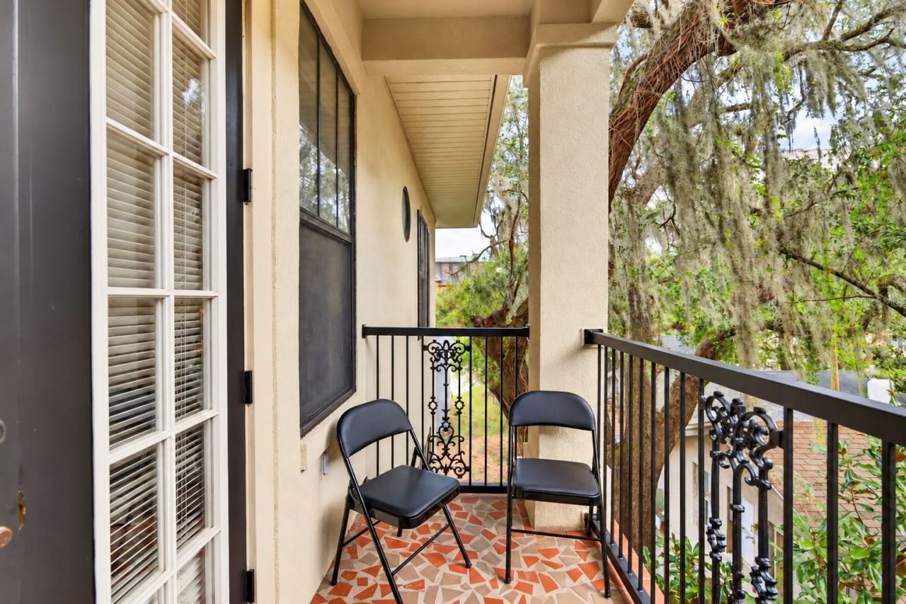 1418 NW 3rd Avenue , Unit 306, Gainesville, FL 32603 Photo