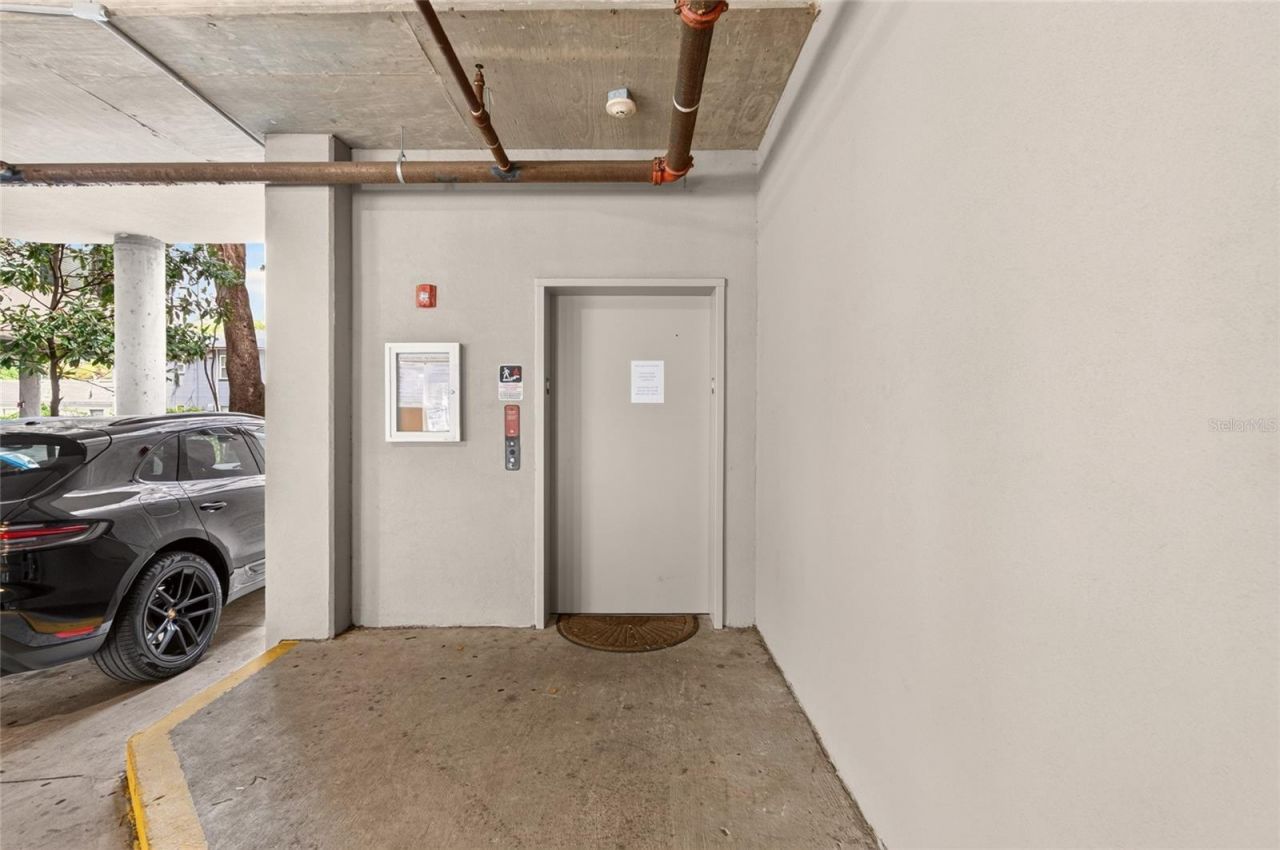1418 NW 3rd Avenue , Unit 306, Gainesville, FL 32603 Photo