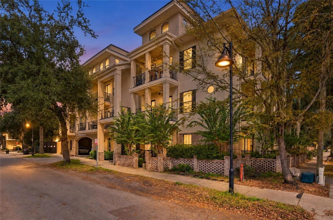 1418 NW 3rd Avenue , Unit 306, Gainesville, FL 32603 Photo