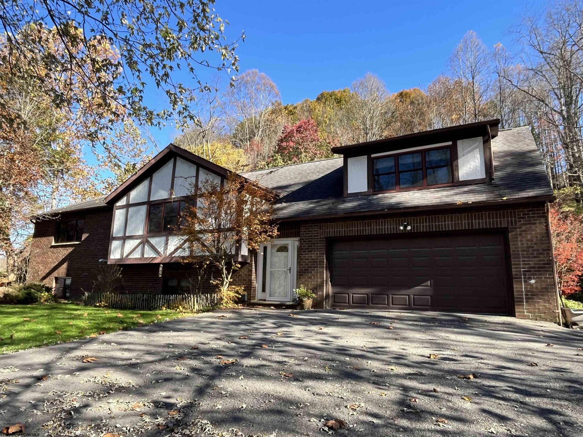 499 Hackers Creek Road, Buckhannon, WV 26201 Main Photo
