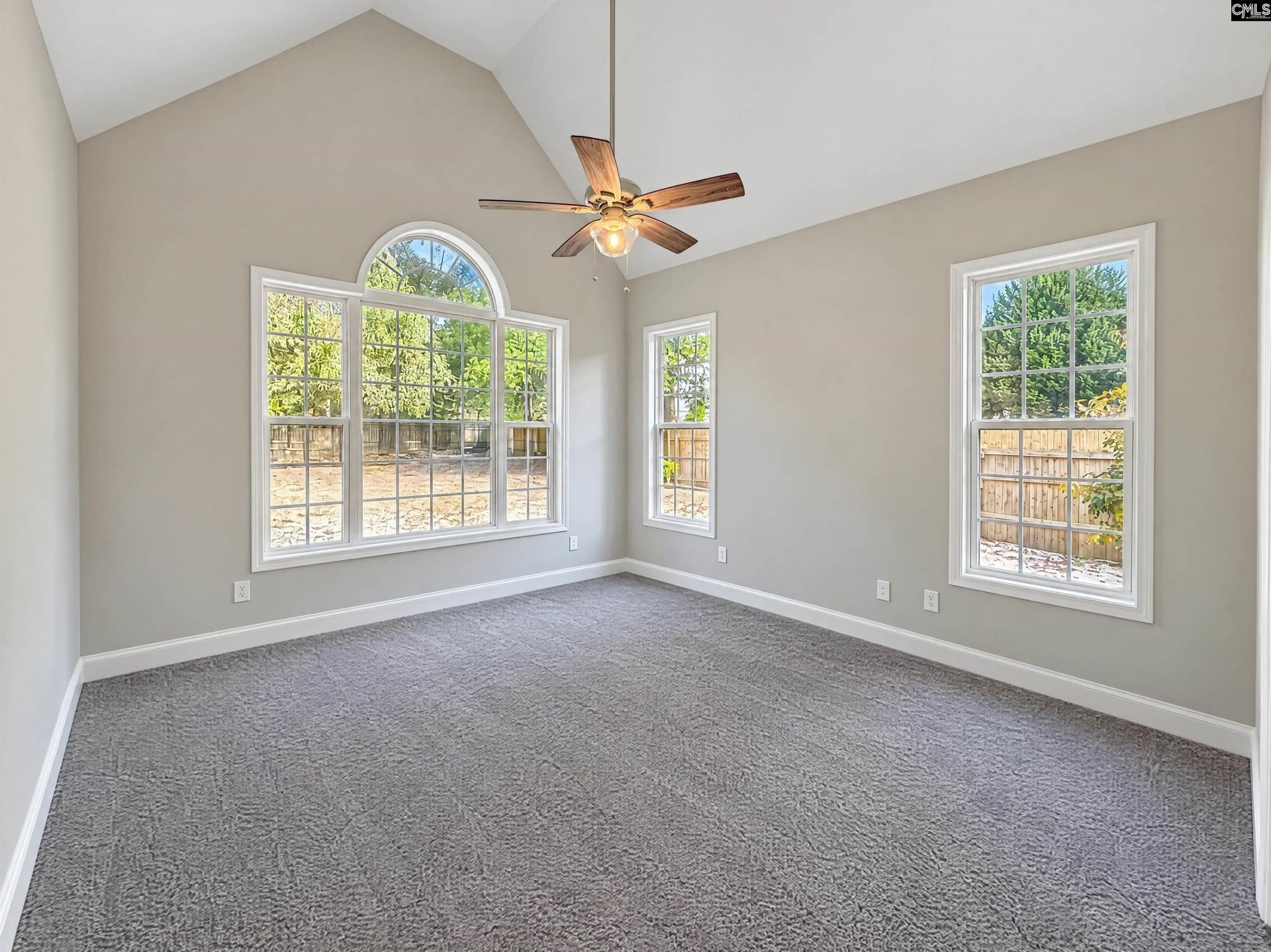 78 Mauser Drive  Photo 4