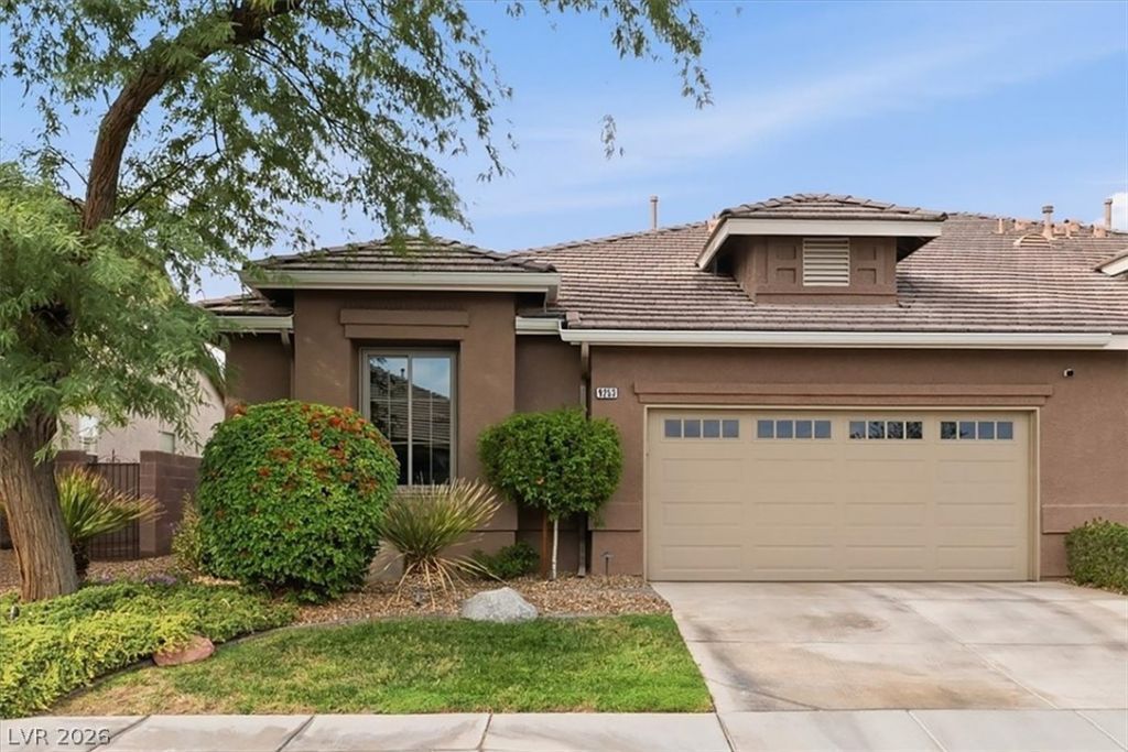 9253 Satin Pond Street , Las Vegas, NV 89123