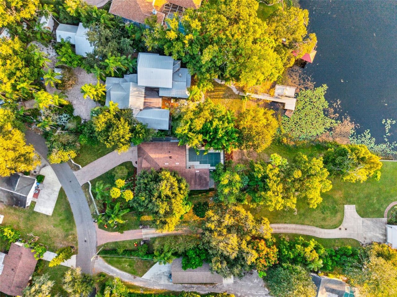 2404 Carroll Place, Tampa, FL 33612 Photo