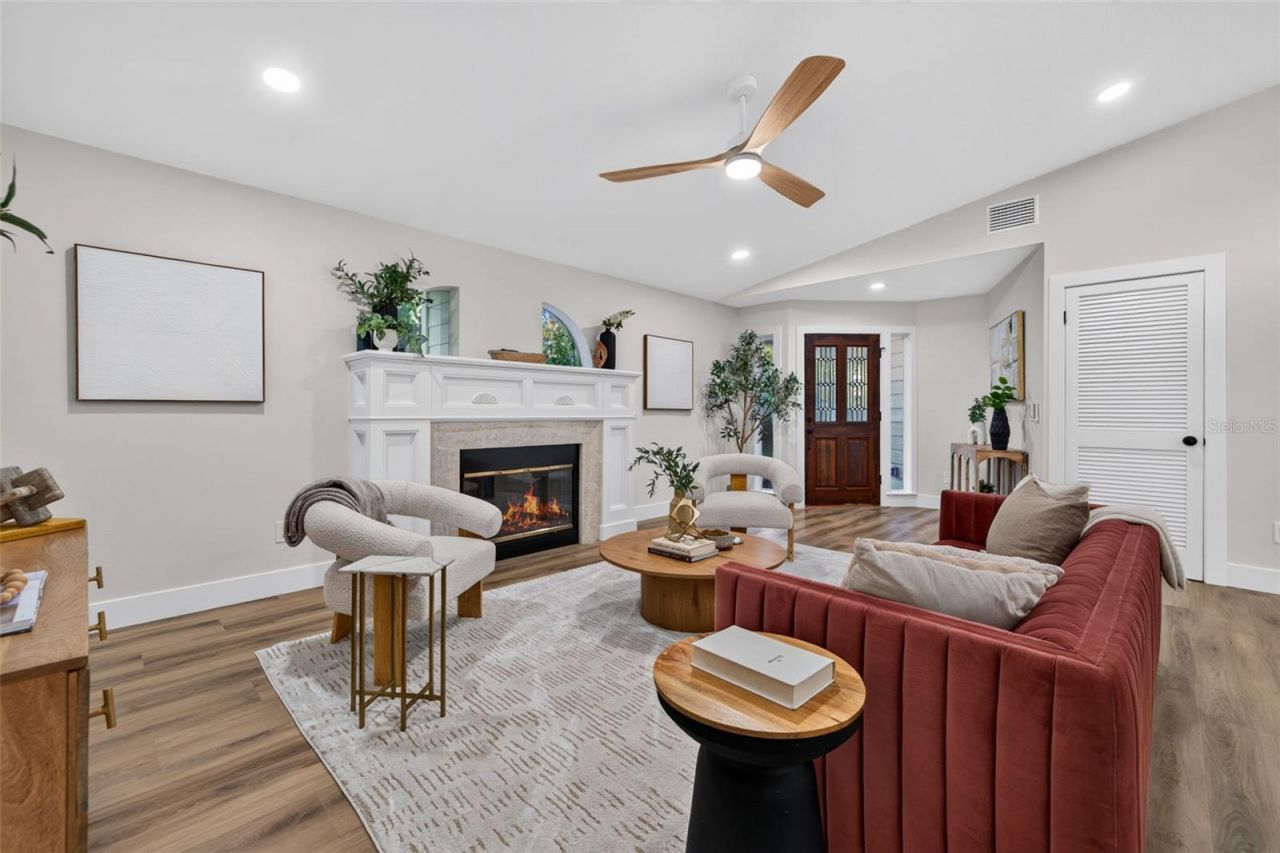 2404 Carroll Place, Tampa, FL 33612 Photo
