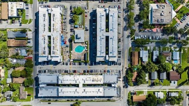215 SE 3rd Ave , Unit 501B, Hallandale Beach, FL 33009 Photo