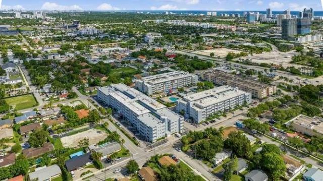 215 SE 3rd Ave , Unit 501B, Hallandale Beach, FL 33009 Photo