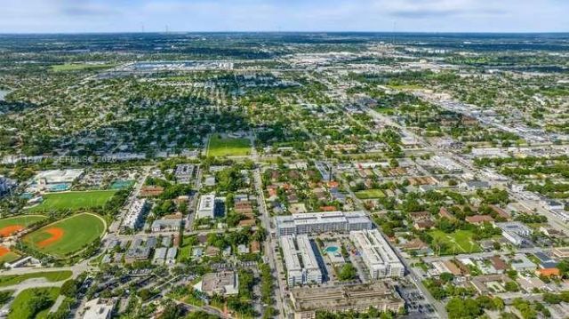 215 SE 3rd Ave , Unit 501B, Hallandale Beach, FL 33009 Photo