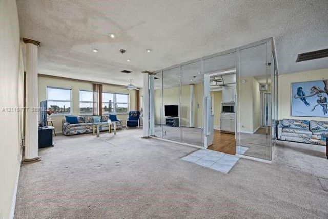 215 SE 3rd Ave , Unit 501B, Hallandale Beach, FL 33009 Photo