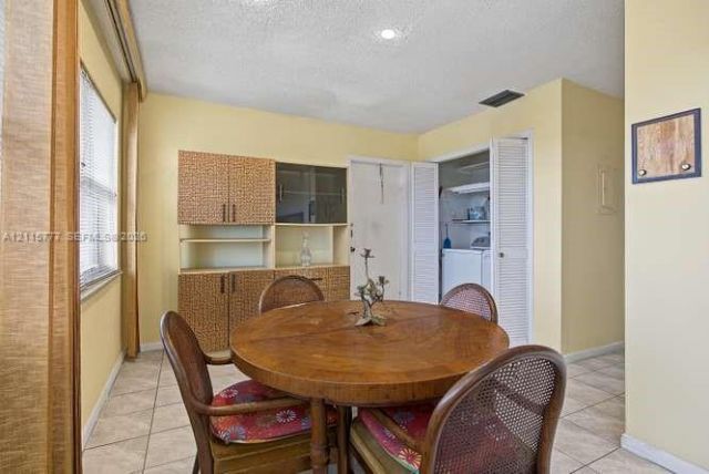 215 SE 3rd Ave , Unit 501B, Hallandale Beach, FL 33009 Photo