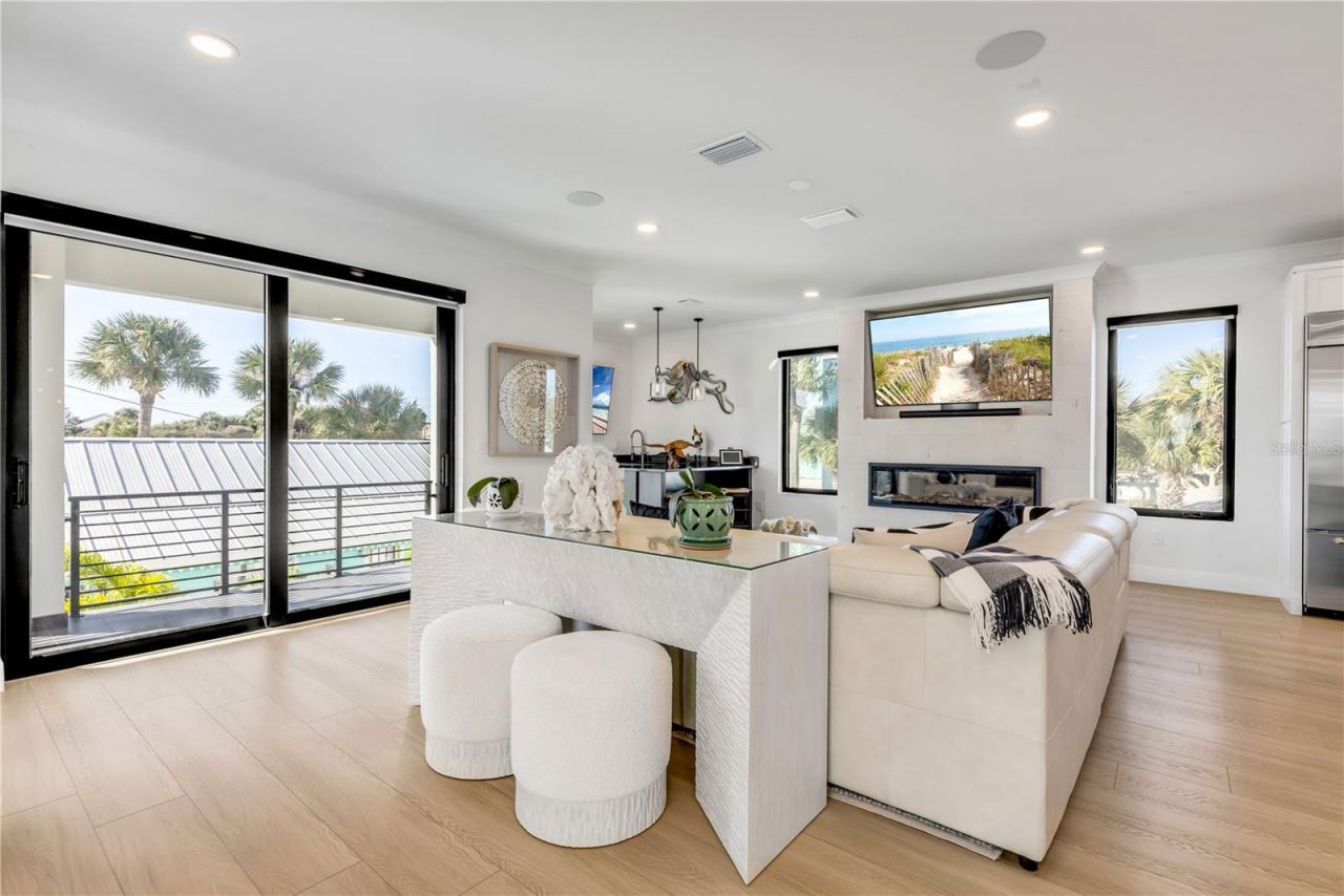 409 Lincoln Avenue , New Smyrna Beach, FL 32169 Photo
