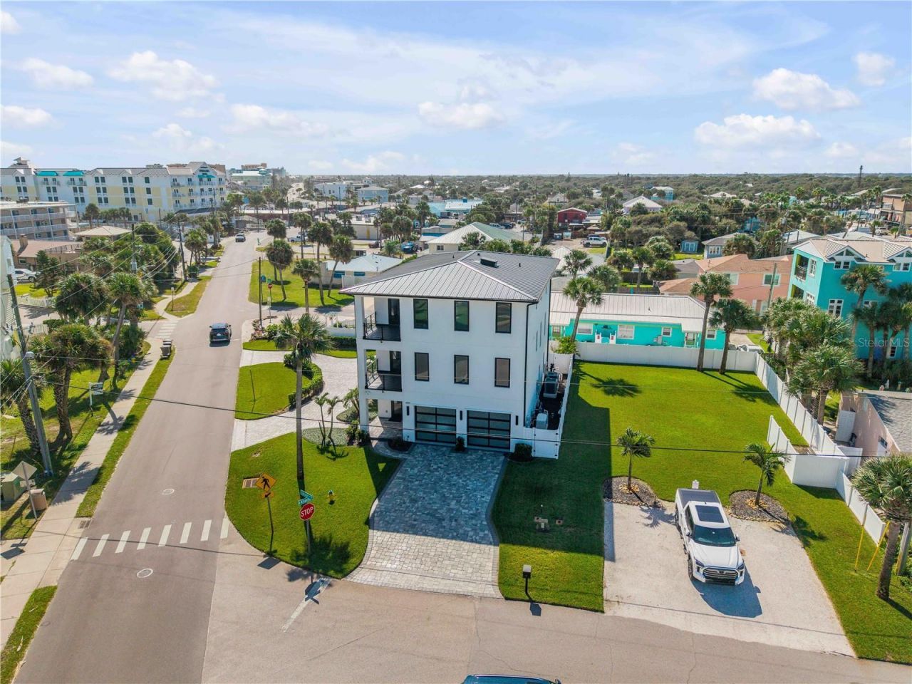 409 Lincoln Avenue , New Smyrna Beach, FL 32169 Photo
