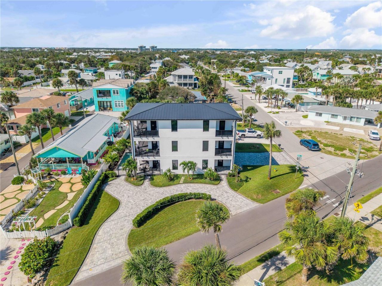 409 Lincoln Avenue , New Smyrna Beach, FL 32169 Photo