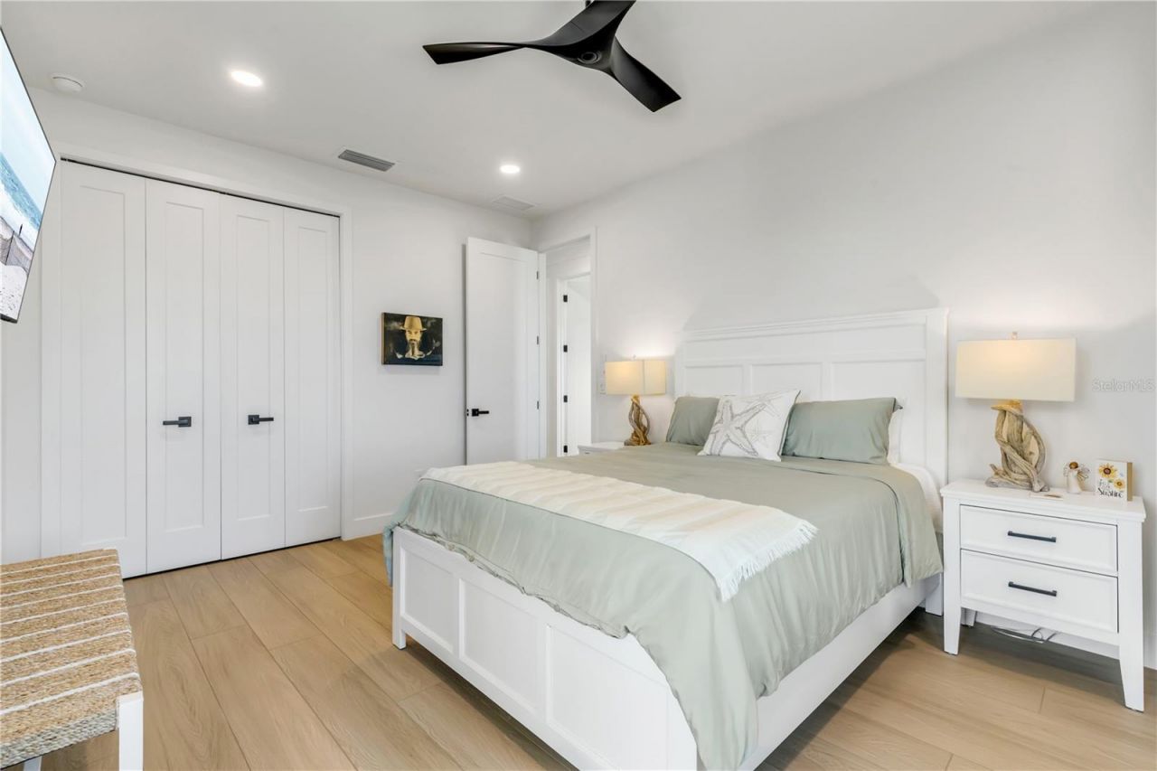 409 Lincoln Avenue , New Smyrna Beach, FL 32169 Photo