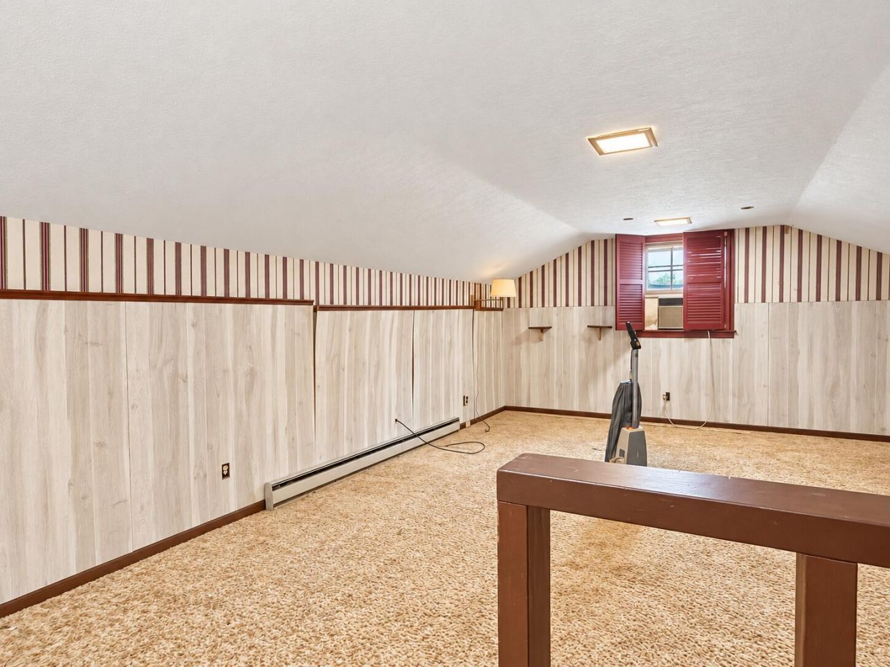 403 Stratford Drive Photo 31