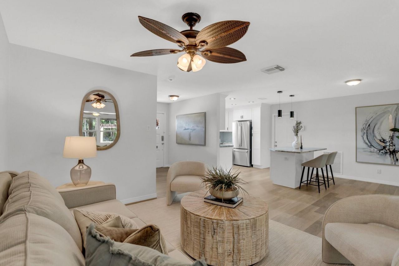 3935 W Eden Roc Circle, Tampa, FL 33634 Photo