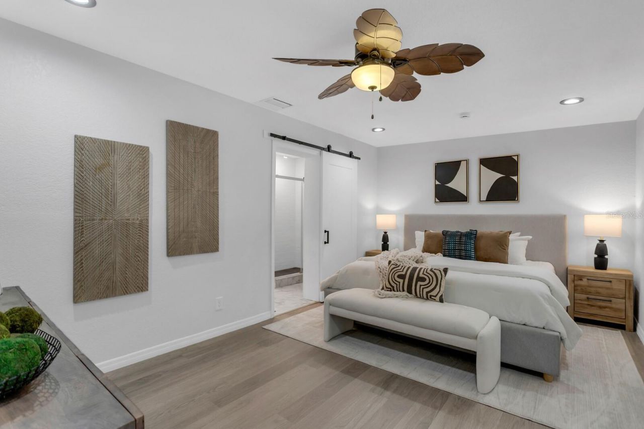 3935 W Eden Roc Circle, Tampa, FL 33634 Photo