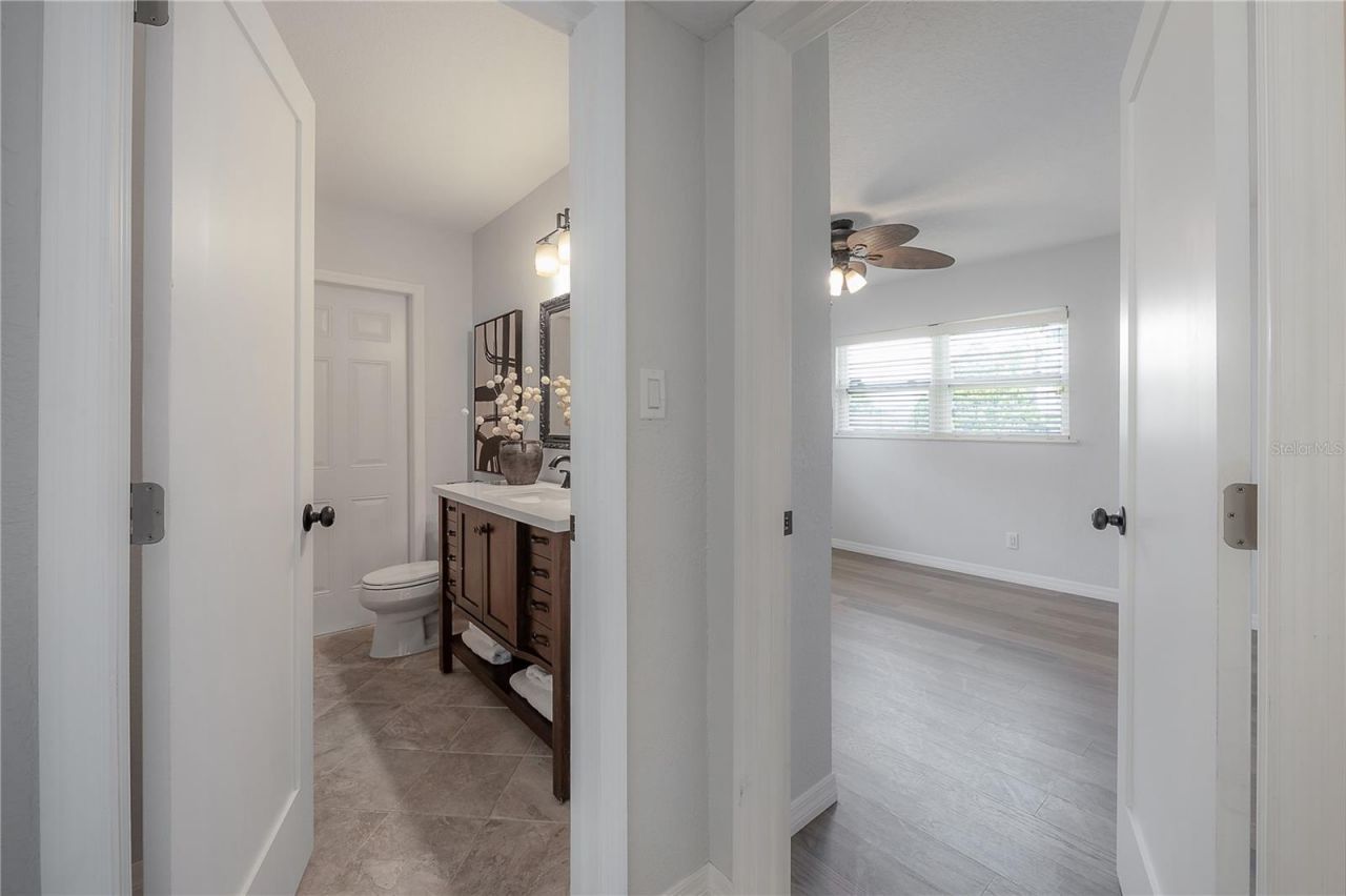 3935 W Eden Roc Circle, Tampa, FL 33634 Photo