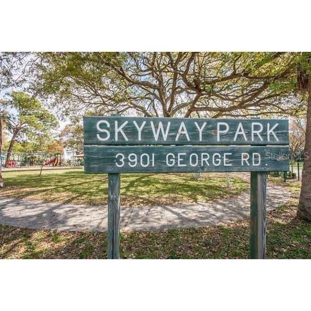 3935 W Eden Roc Circle, Tampa, FL 33634 Photo
