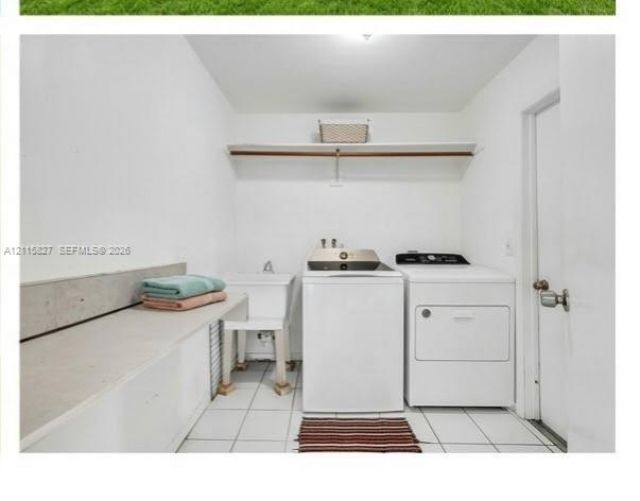 411 Wilma Cir , Riviera Beach, FL 33404 Photo