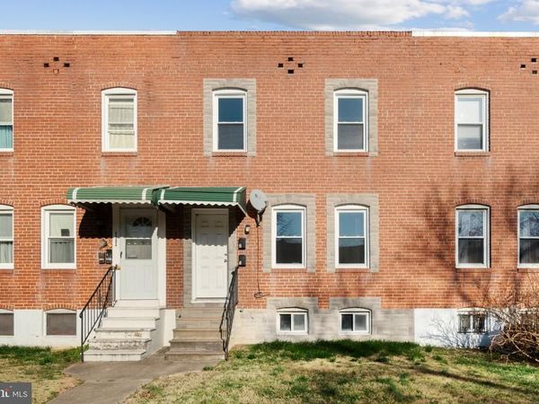 2905 YORKWAY , DUNDALK, MD 21222
