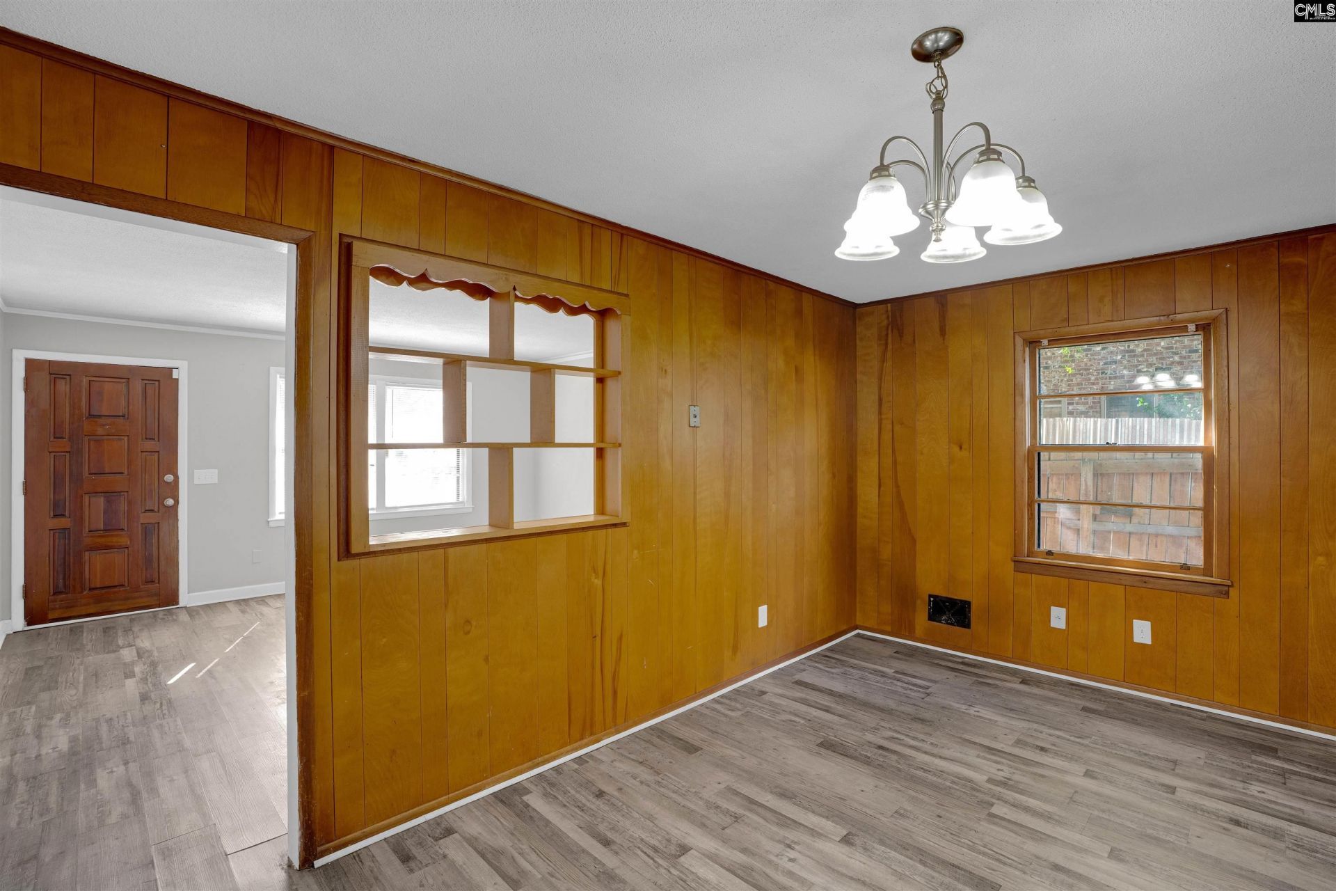 2371 Center Street  Photo 8