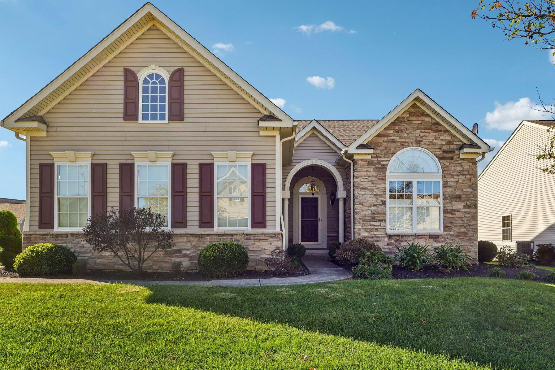 5377 Indian Wells Drive , Medina, OH 44256 Main Photo