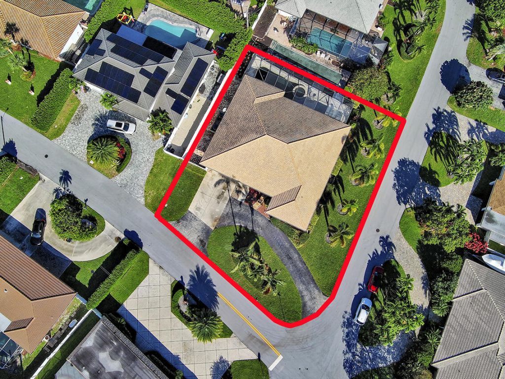 2700 NE 4th Way, Boca Raton, FL 33431 Photo