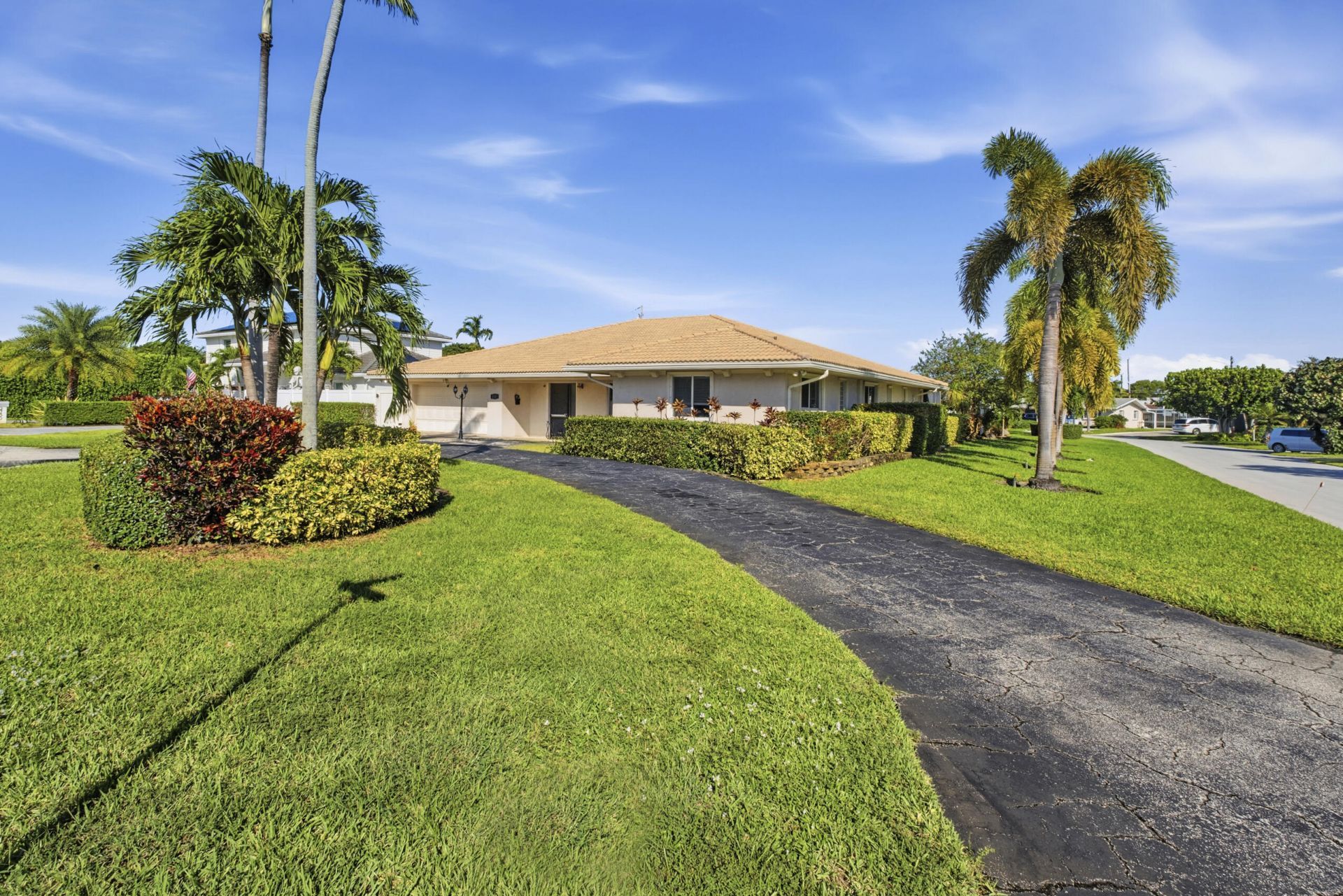 2700 NE 4th Way, Boca Raton, FL 33431 Photo