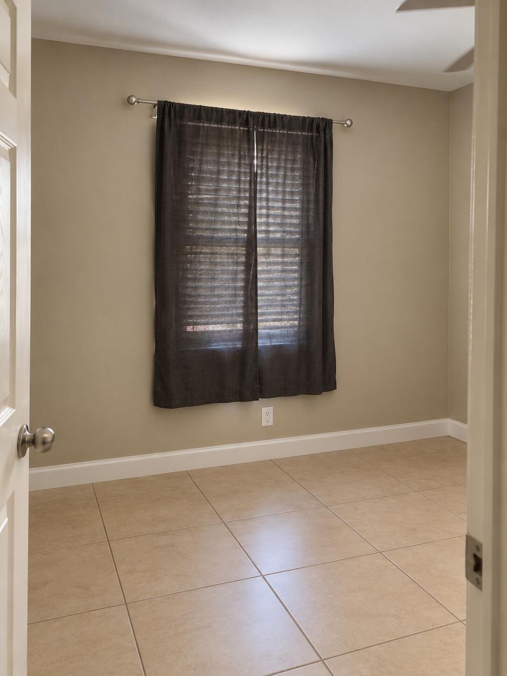 616 W 1st Street, Riviera Beach, FL 33404 Photo