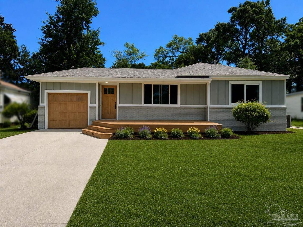 1631 Maura St, Pensacola, FL 32503 Main Photo