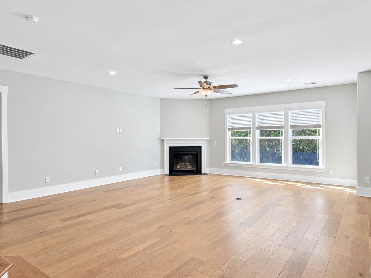 2609 Dweller Court Photo 24