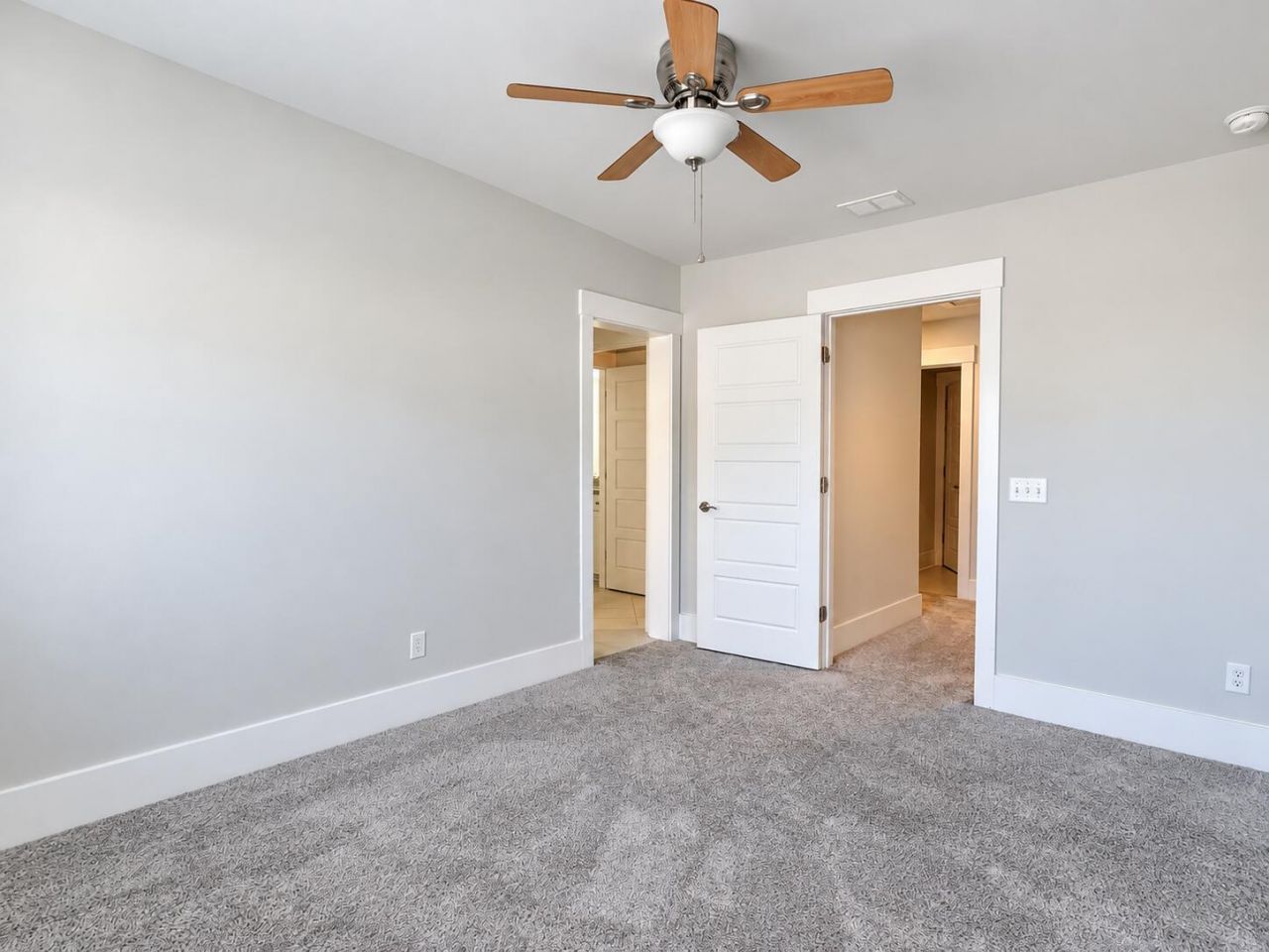 2609 Dweller Court Photo 38